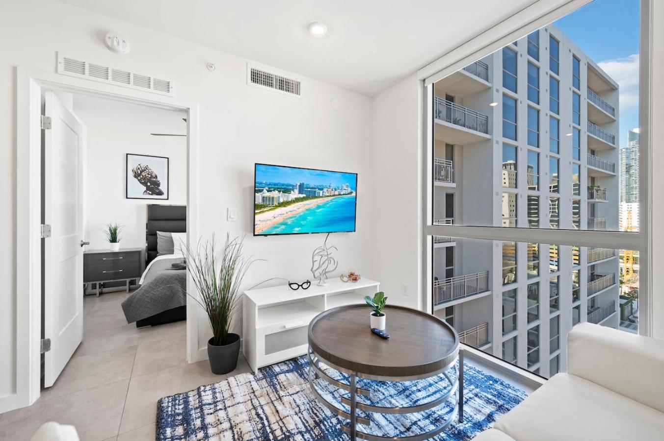 Apartamento Modern Unit Mins From Brickell With Free Parking Miami Exterior foto
